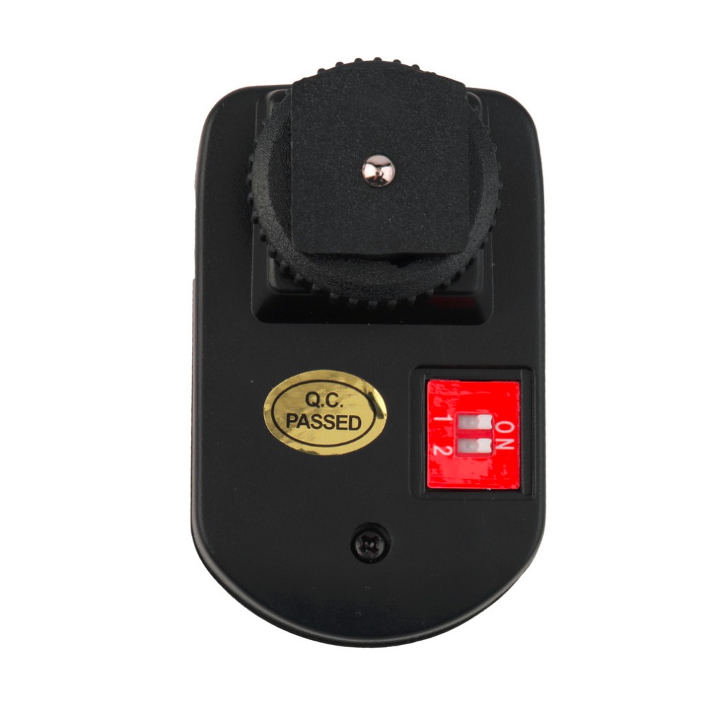 Universal 4 Channels Transmitt - مراجعة Trigger Receiver Set وسعره